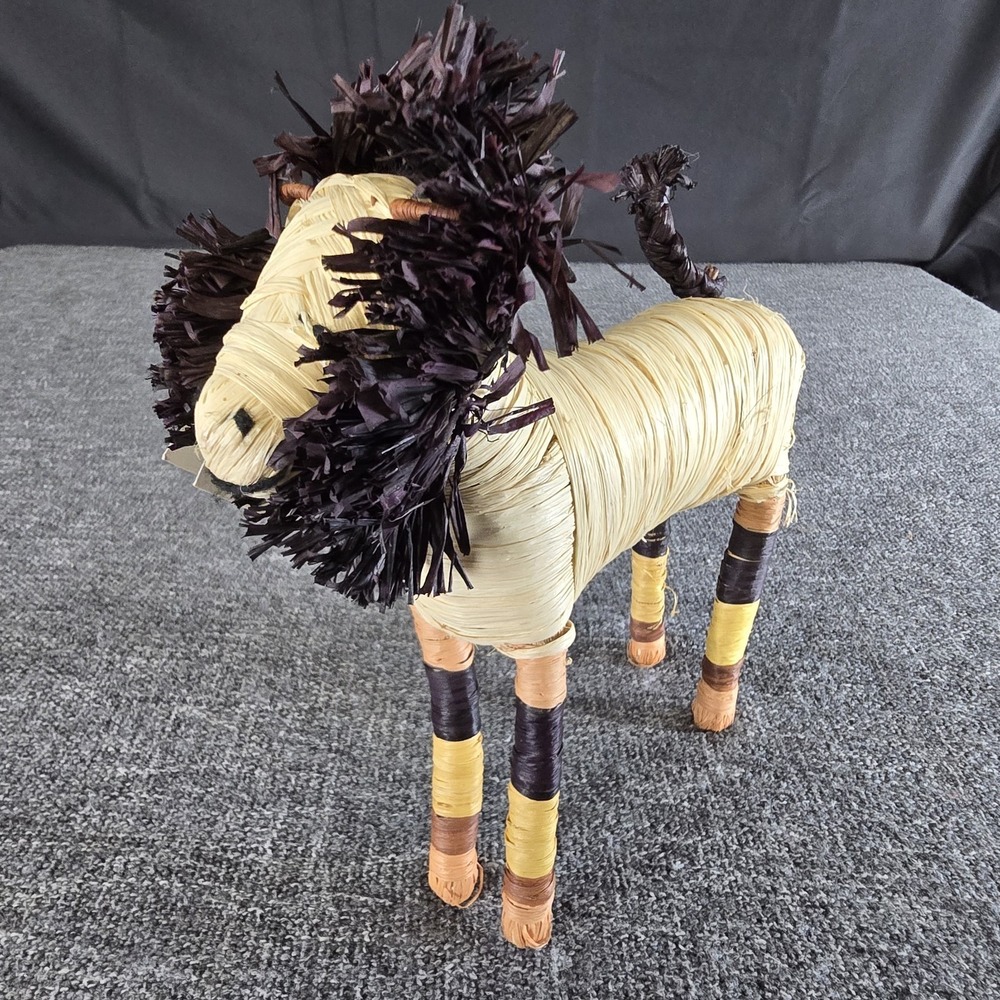 Raffia Lion Figurine Kazi NWT Art Handcrafted Decor